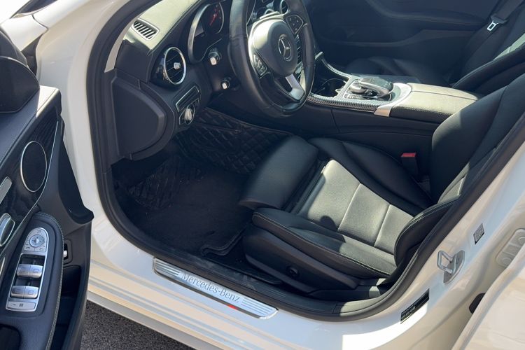 Used Mercedes-Benz C-Class 2016 C 200 L Sport Edition Interior 1