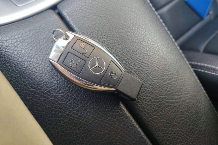 Used Mercedes-Benz C-Class 2016 C 200 L Sport Edition Interior 1