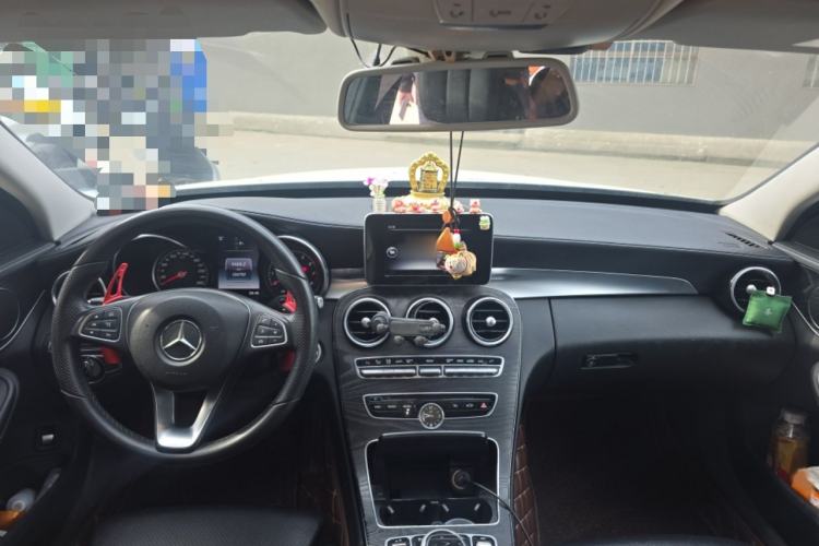 Used Mercedes-Benz C-Class 2016 C 200 L Sport Edition Interior 2