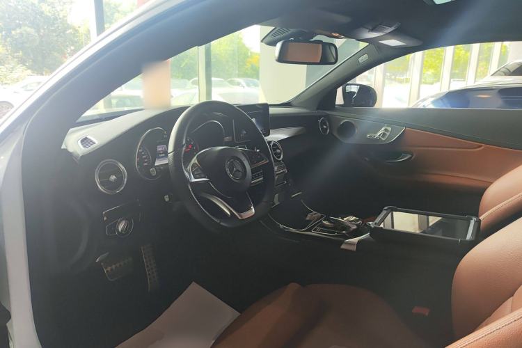Used Mercedes-Benz C-Class 2016 C 200 Coupe Interior 2