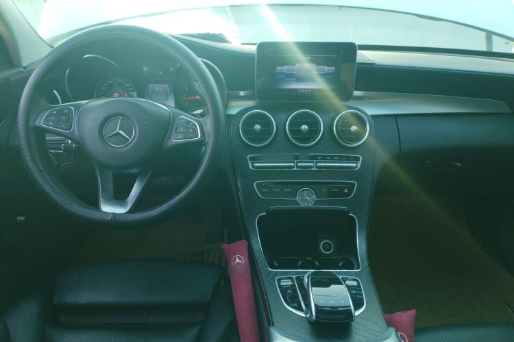 Used Mercedes-Benz C-Class 2016 C 200 L Sport Edition Interior 2