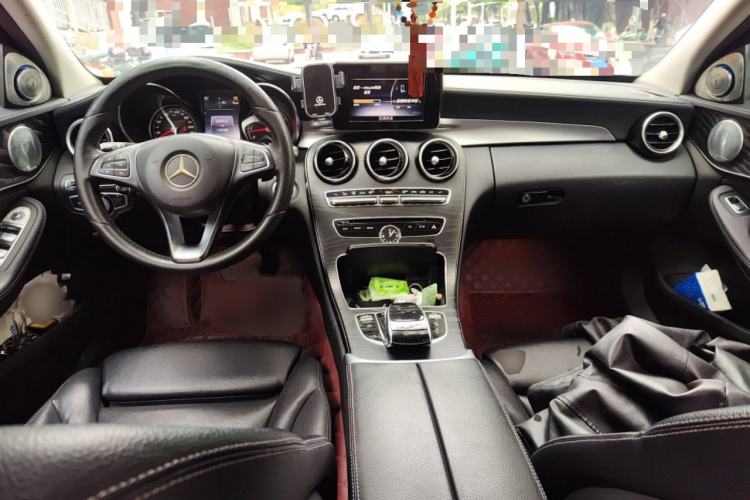Used Mercedes-Benz C-Class 2016 C 180 L Sport Edition Interior 2