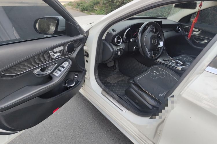 Used Mercedes-Benz C-Class 2016 C 200 L Sport Edition Interior 3