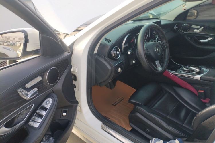 Used Mercedes-Benz C-Class 2016 C 200 L Sport Edition Interior 3