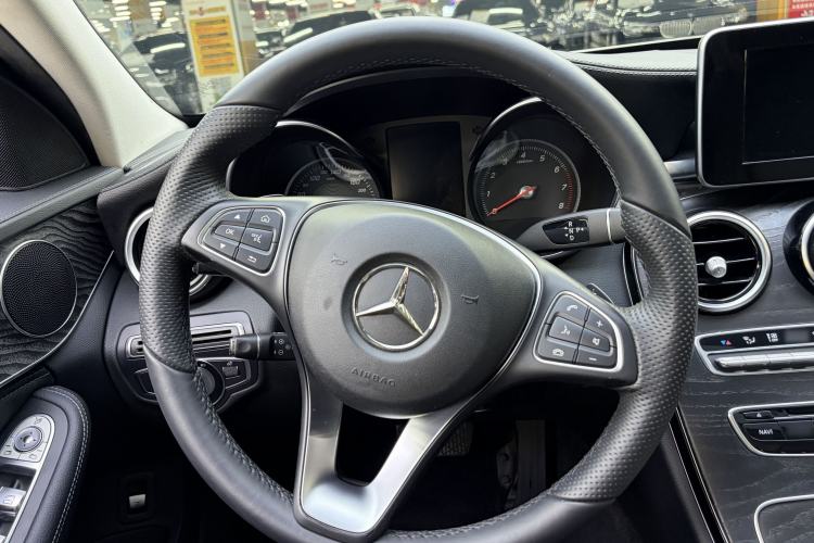 Used Mercedes-Benz C-Class 2016 C 200 L Sport Edition Interior 3
