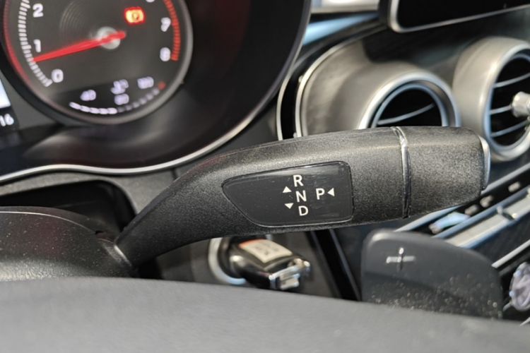 Used Mercedes-Benz C-Class 2016 C 180 Estate Interior 4