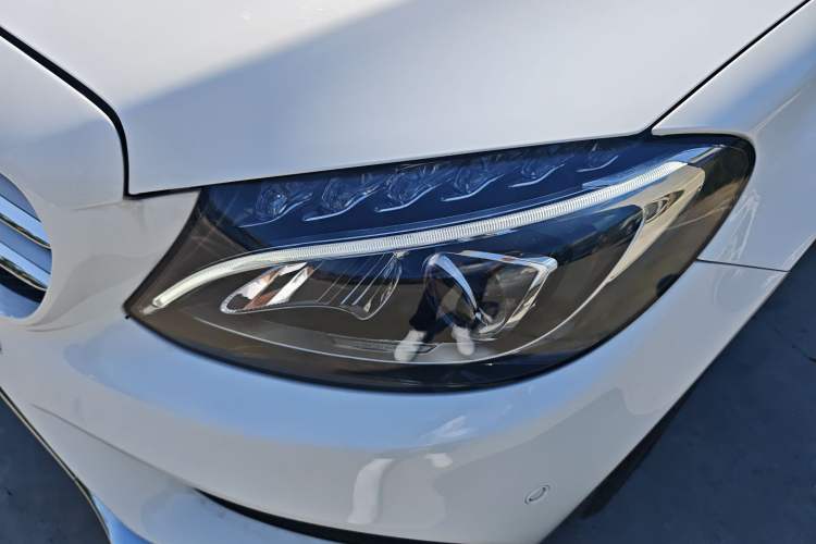 Used Mercedes-Benz C-Class 2016 C 200 L Sport Edition Left Front Headlight
