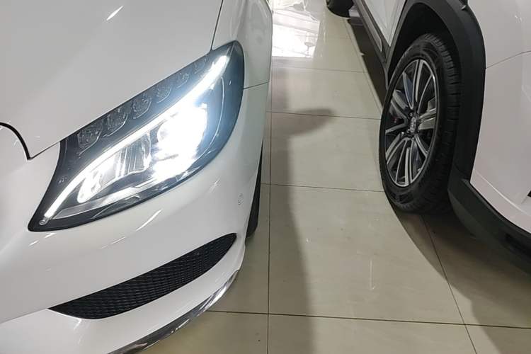 Used Mercedes-Benz C-Class 2016 C 180 L Sport Edition Left Front Headlight