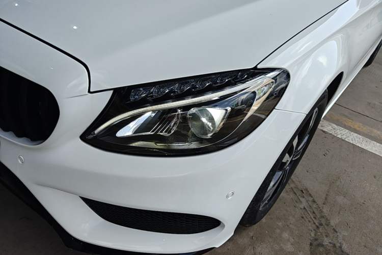 Used Mercedes-Benz C-Class 2016 C 200 Sport Edition Left Front Headlight