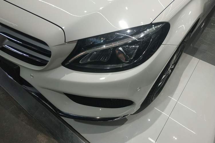 Used Mercedes-Benz C-Class 2016 C 200 L Sport Edition Left Front Headlight