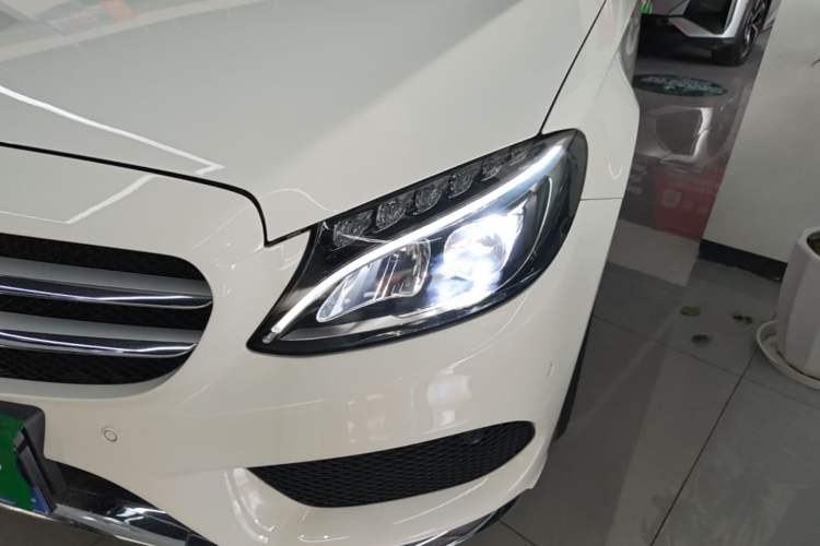 Used Mercedes-Benz C-Class 2016 C 200 L Sport Edition Left Front Headlight
