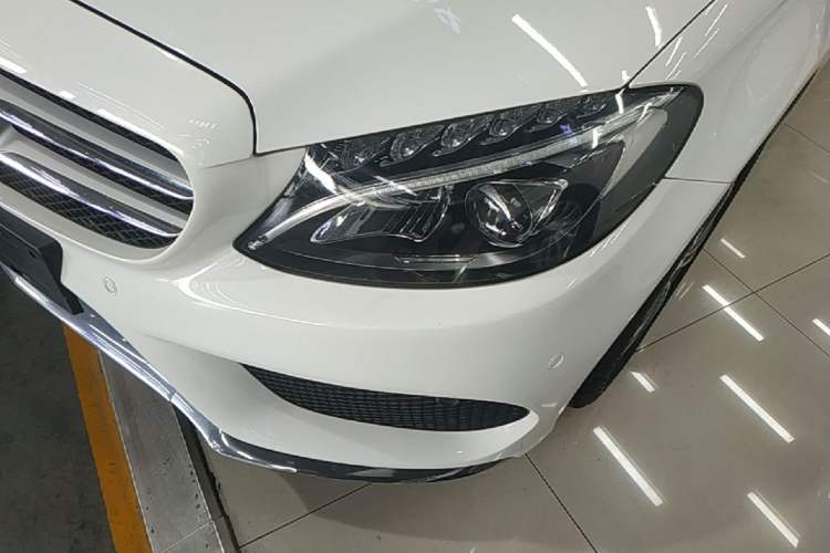Used Mercedes-Benz C-Class 2016 C 200 L Sport Edition Left Front Headlight