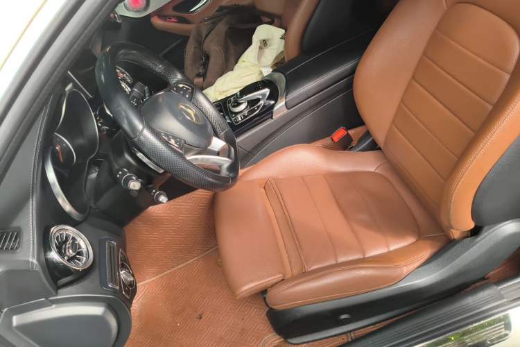 Used Mercedes-Benz C-Class 2016 C 200 Coupe Left Front Seat