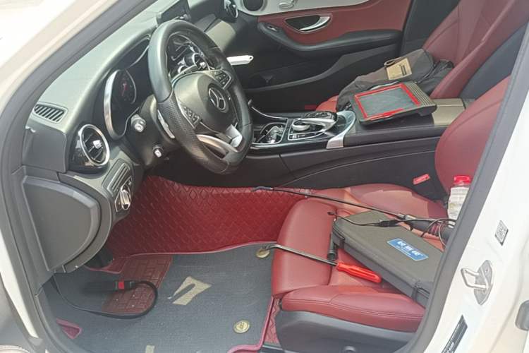Used Mercedes-Benz C-Class 2016 C 200 Sport Edition Left Front Seat