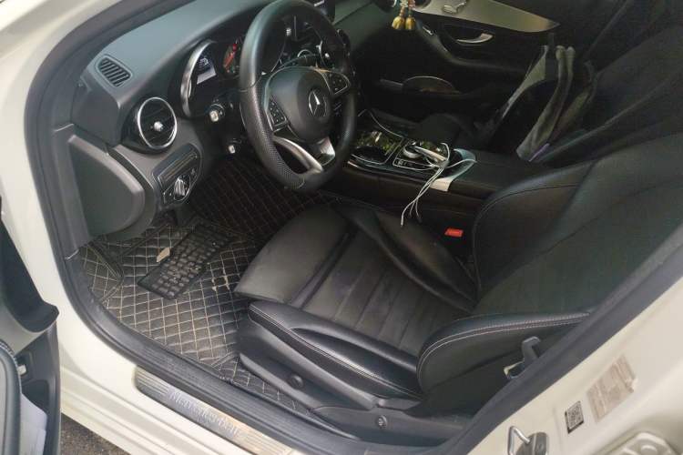 Used Mercedes-Benz C-Class 2016 C 200 Sport Edition Left Front Seat