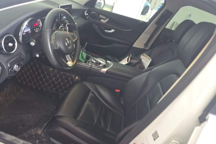 Used Mercedes-Benz C-Class 2016 C 200 L Sport Edition Left Front Seat