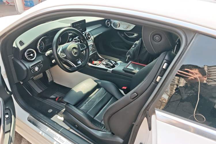 Used Mercedes-Benz C-Class 2016 C 200 Coupe Left Front Seat