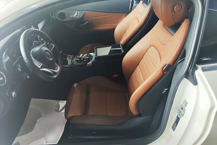 Used Mercedes-Benz C-Class 2016 C 200 Coupe Left Front Seat