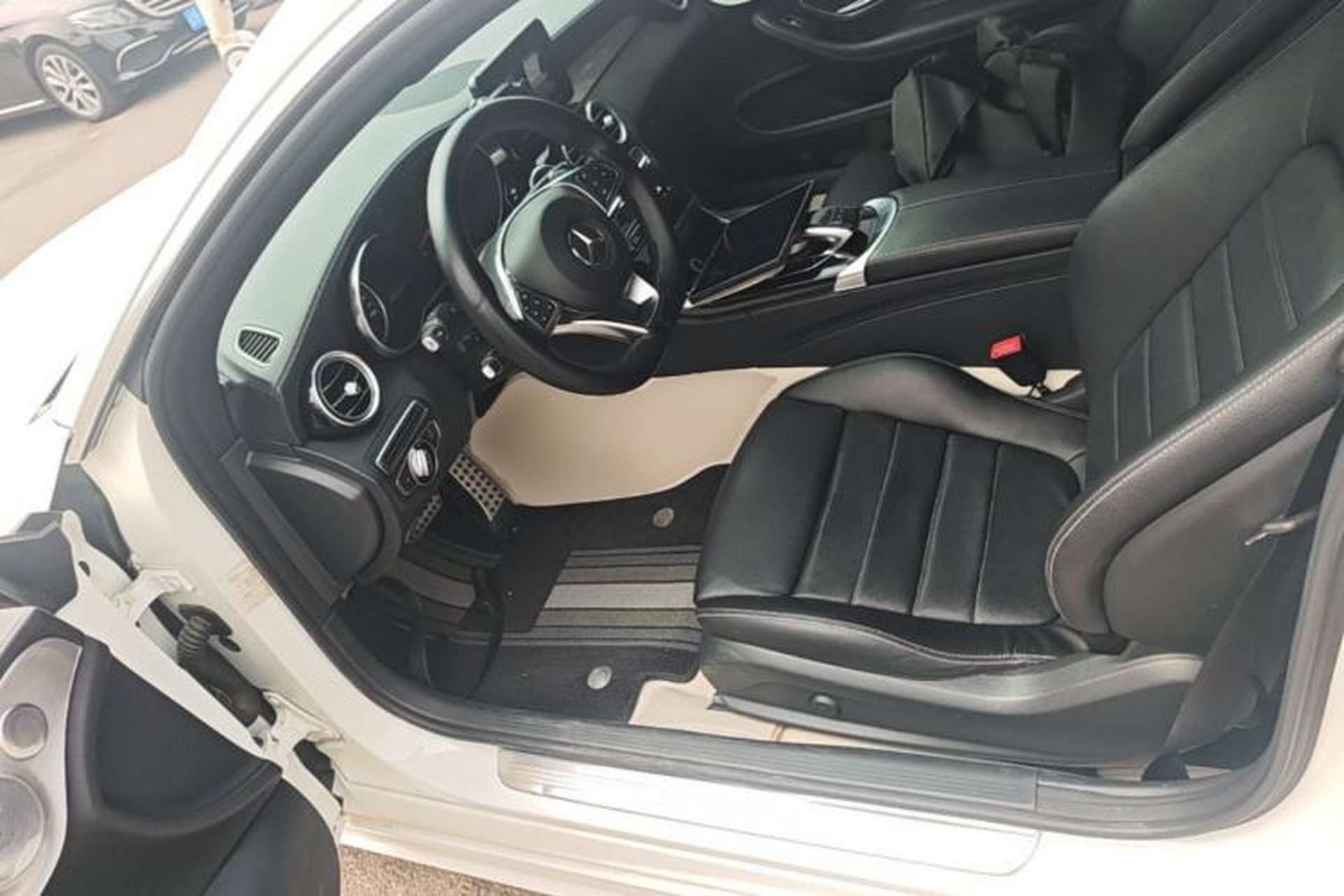 Used Mercedes-Benz C-Class 2016 C 200 Coupe Left Front Seat