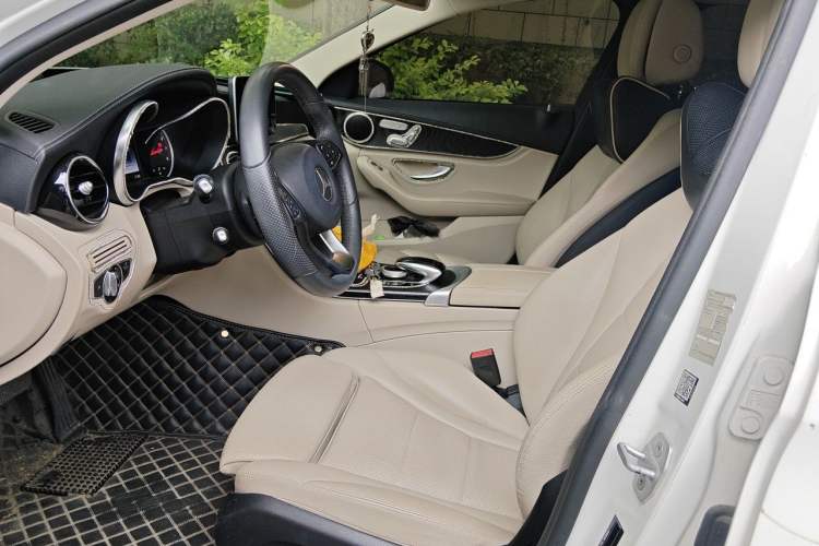 Used Mercedes-Benz C-Class 2016 C 200 L Sport Edition Left Front Seat