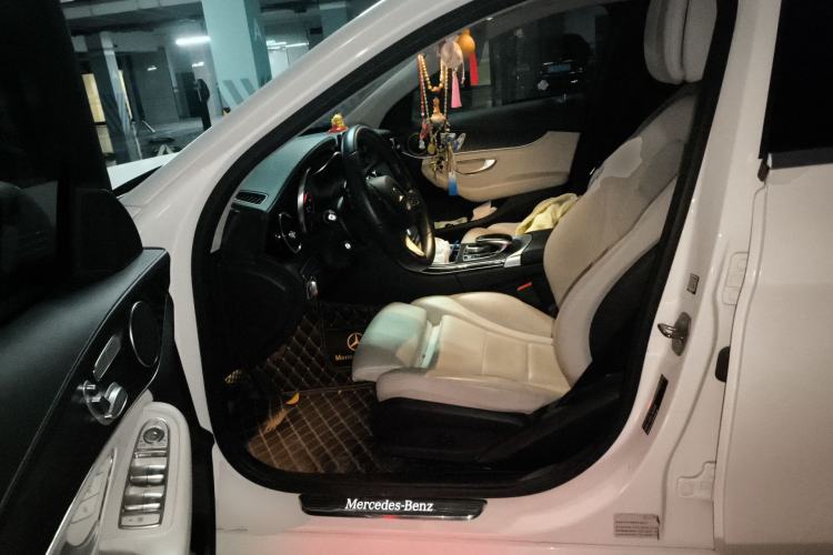Used Mercedes-Benz C-Class 2016 C 200 L Sport Edition Left Front Seat