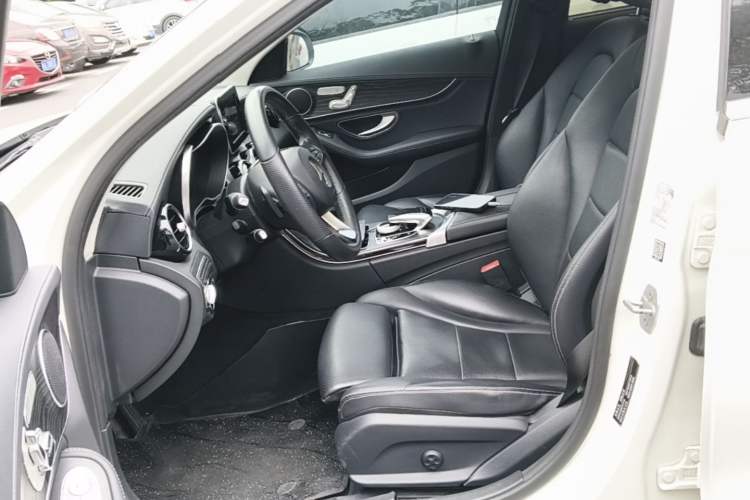 Used Mercedes-Benz C-Class 2016 C 200 L 4MATIC Sport Edition Left Front Seat
