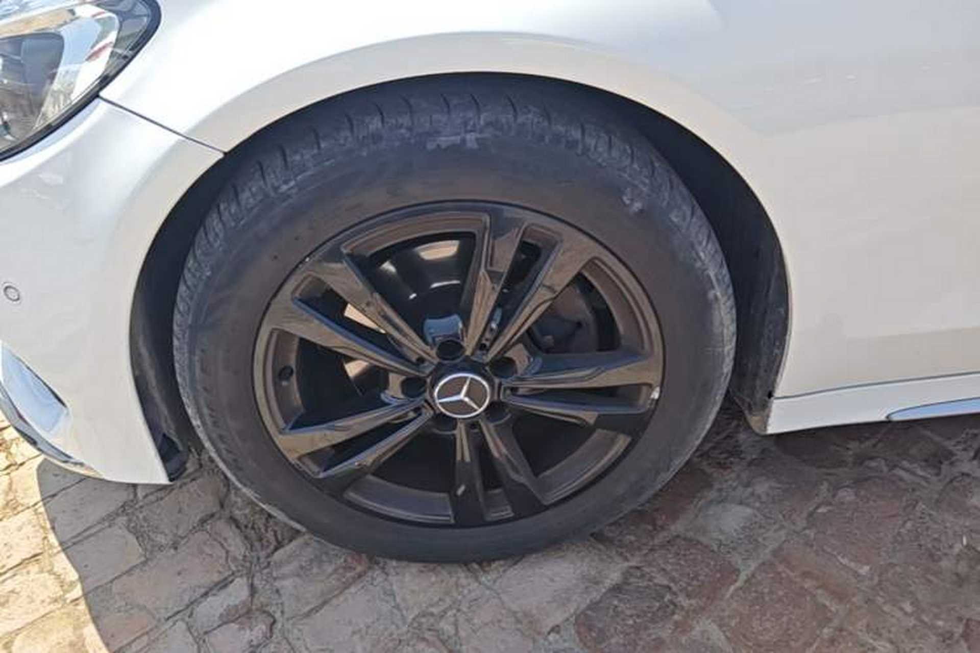 Used Mercedes-Benz C-Class 2016 C 200 L Sport Edition Left Front Wheel Hub