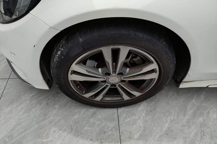 Used Mercedes-Benz C-Class 2016 C 200 L Sport Edition Left Front Wheel Hub