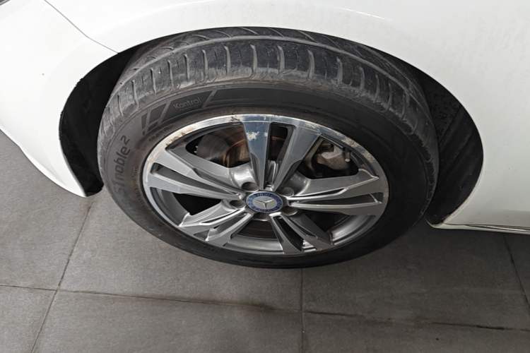 Used Mercedes-Benz C-Class 2016 C 200 L Left Front Wheel Hub
