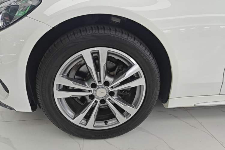 Used Mercedes-Benz C-Class 2016 C 200 L Sport Edition Left Front Wheel Hub