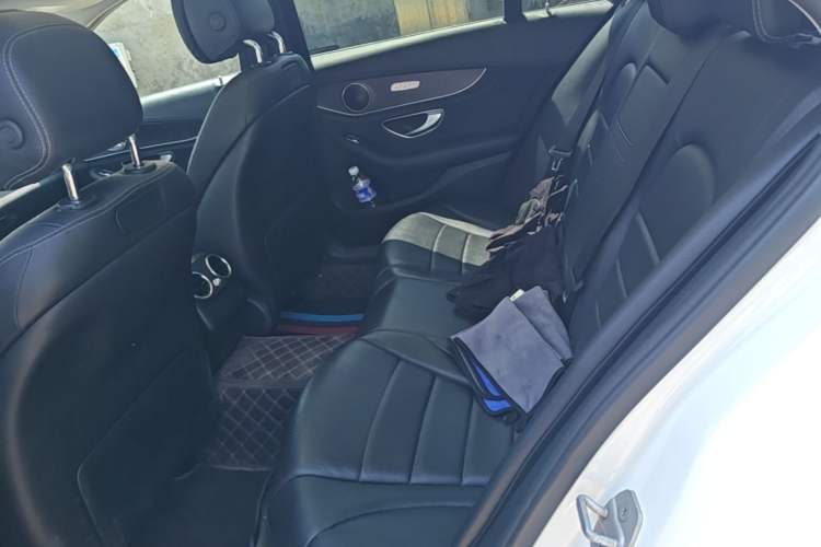 Used Mercedes-Benz C-Class 2016 C 200 L Sport Edition Left Rear Seat