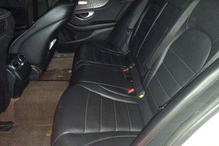 Used Mercedes-Benz C-Class 2016 C 200 L 4MATIC Sport Edition Left Rear Seat
