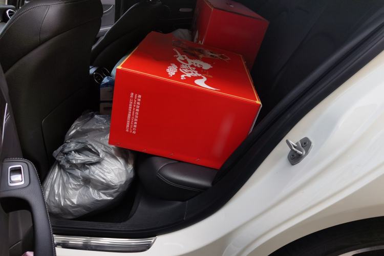 Used Mercedes-Benz C-Class 2016 C 180 L Sport Edition Left Rear Seat