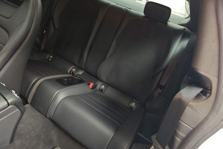 Used Mercedes-Benz C-Class 2016 C 200 4MATIC Coupe Left Rear Seat