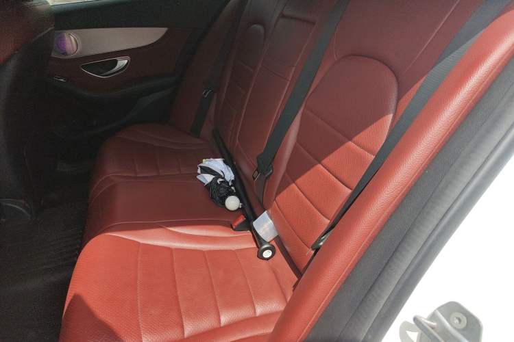 Used Mercedes-Benz C-Class 2016 C 200 Sport Edition Left Rear Seat