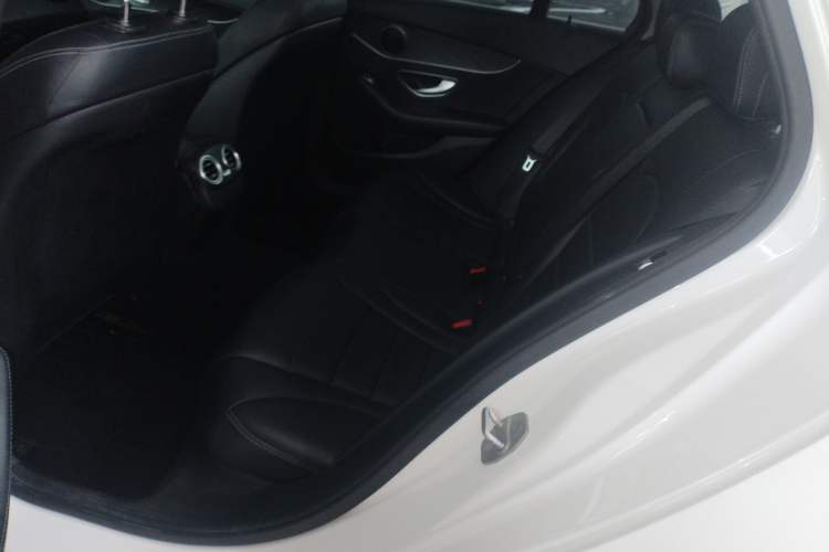 Used Mercedes-Benz C-Class 2016 C 180 Estate Left Rear Seat