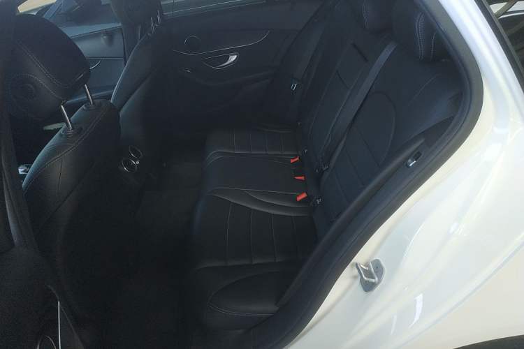 Used Mercedes-Benz C-Class 2016 C 180 Estate Left Rear Seat