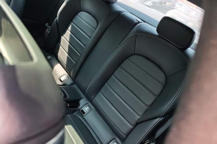 Used Mercedes-Benz C-Class 2016 C 200 Coupe Left Rear Seat