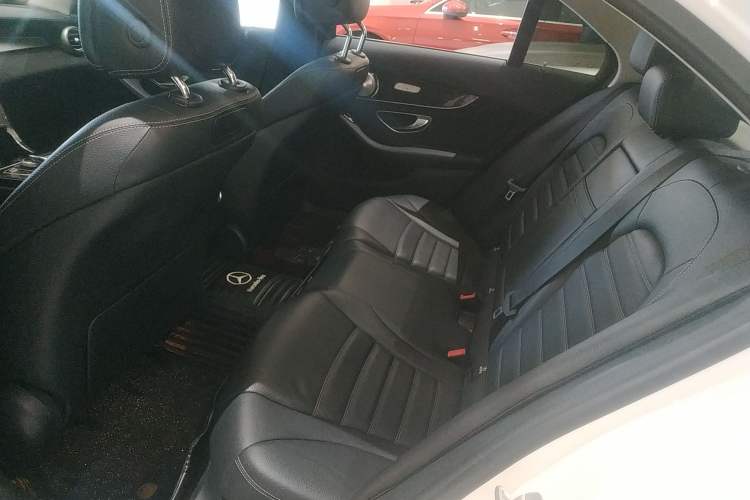 Used Mercedes-Benz C-Class 2016 C 200 L Left Rear Seat