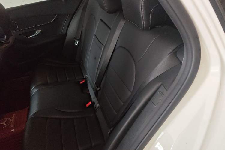Used Mercedes-Benz C-Class 2016 C 180 Estate Left Rear Seat