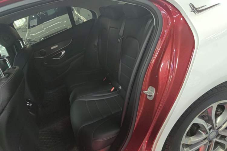Used Mercedes-Benz C-Class 2016 C 180 L Sport Edition Left Rear Seat