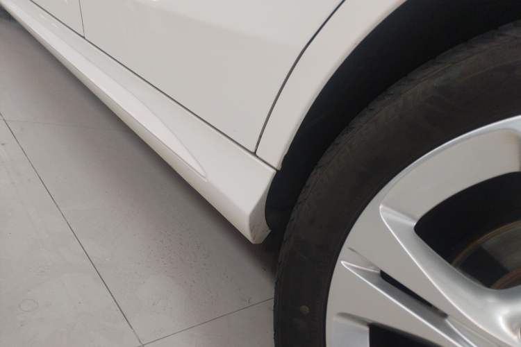 Used Mercedes-Benz C-Class 2016 C 180 Estate Left Side Sill