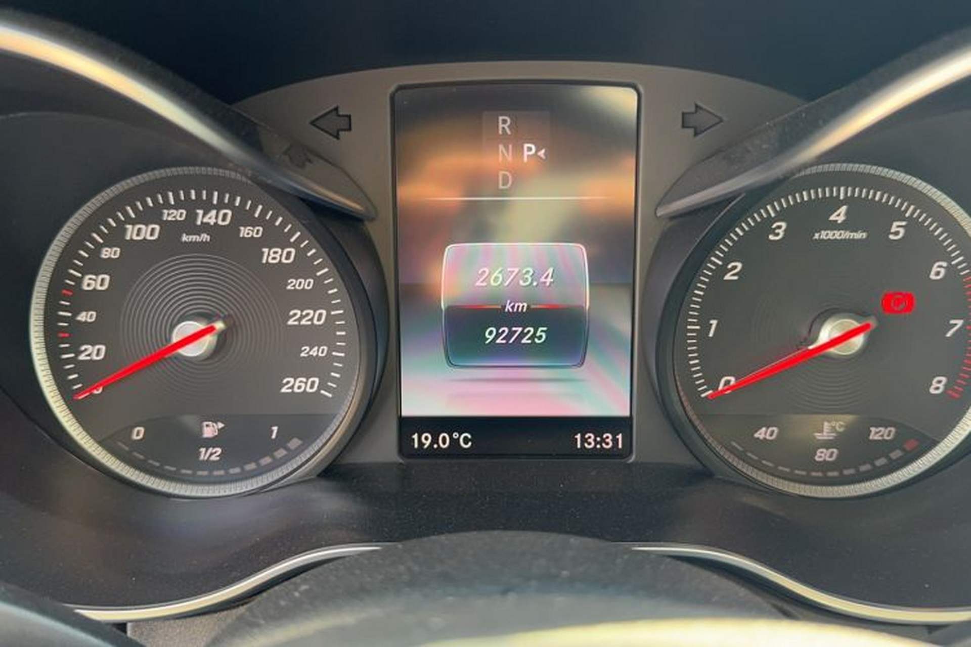 Used Mercedes-Benz C-Class 2016 C 200 L Sport Edition Odometer Close Up
