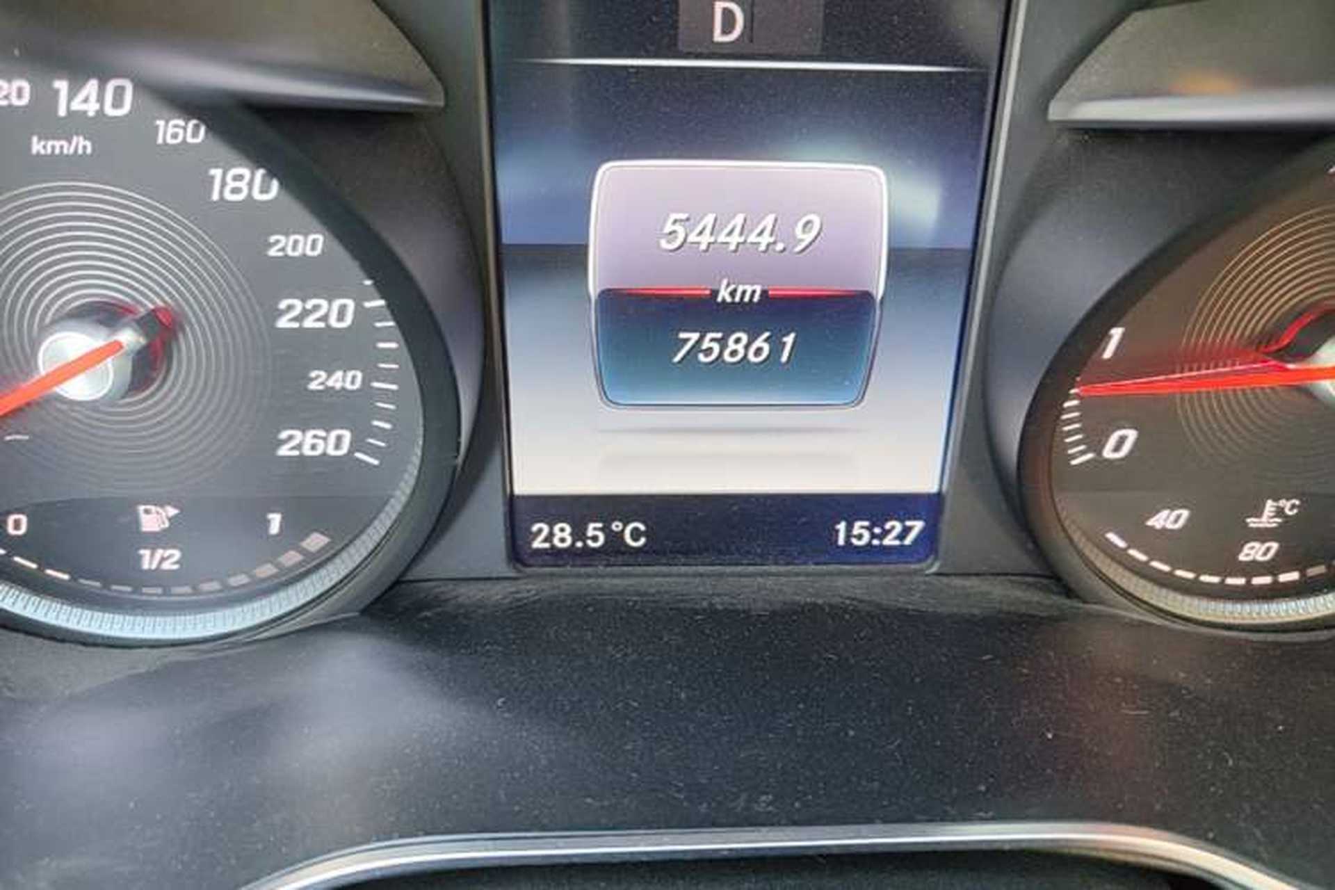 Used Mercedes-Benz C-Class 2016 C 200 Sport Edition Odometer Close Up