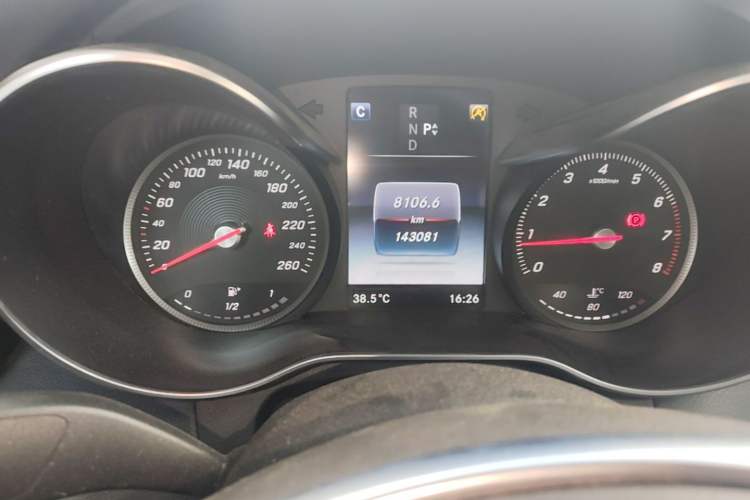 Used Mercedes-Benz C-Class 2016 C 200 Sport Edition Odometer Close Up