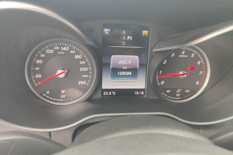 Used Mercedes-Benz C-Class 2016 C 200 Sport Edition Odometer Close Up