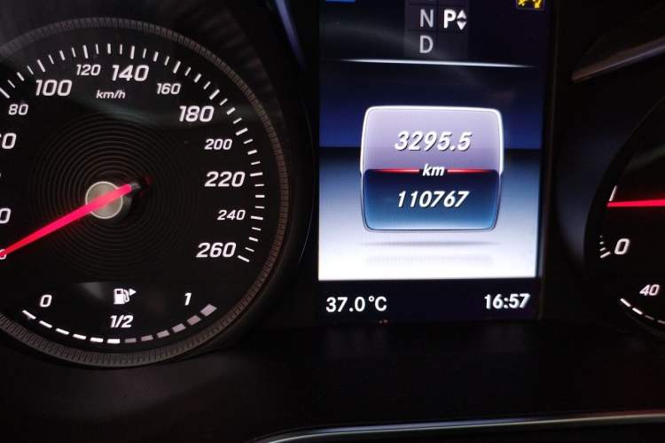 Used Mercedes-Benz C-Class 2016 C 200 Sport Edition Odometer Close Up