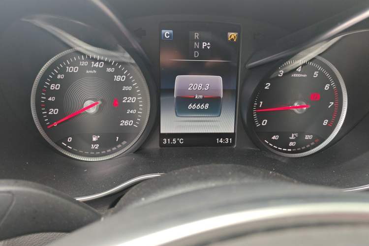 Used Mercedes-Benz C-Class 2016 C 200 Sport Edition Odometer Close Up