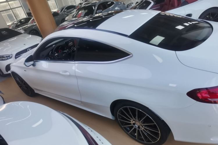 Used Mercedes-Benz C-Class 2016 C 300 Coupe Rear Left 45 Deg