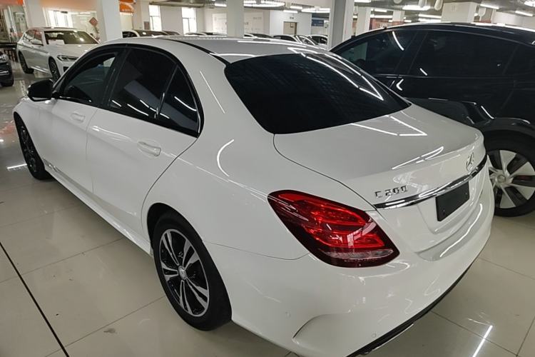 Used Mercedes-Benz C-Class 2016 C 200 Sport Edition Rear Left 45 Deg